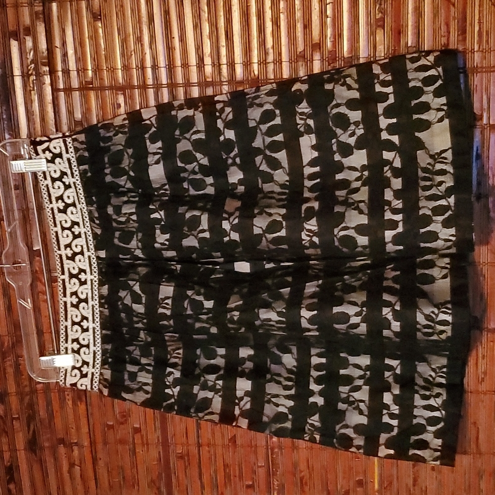 Anthropologie Floreat women's knee length full skirt